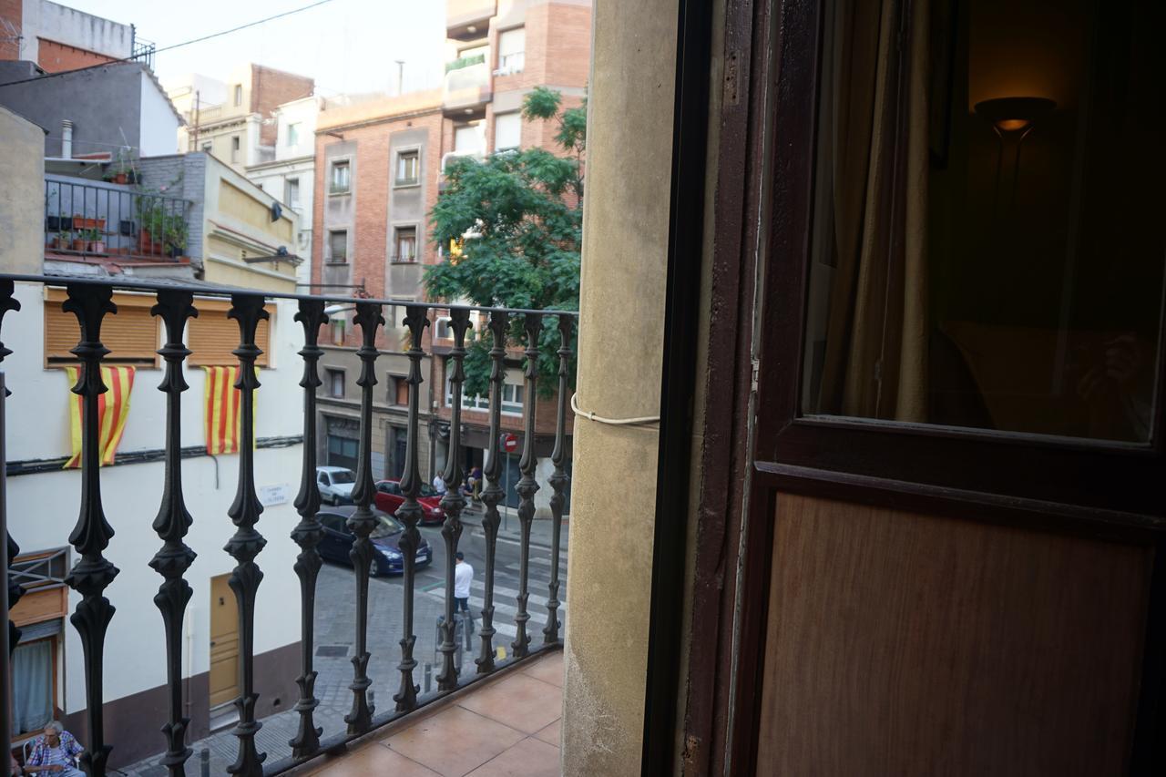 Aparteasy - Montjuic & Fira Barcelona Szoba fotó